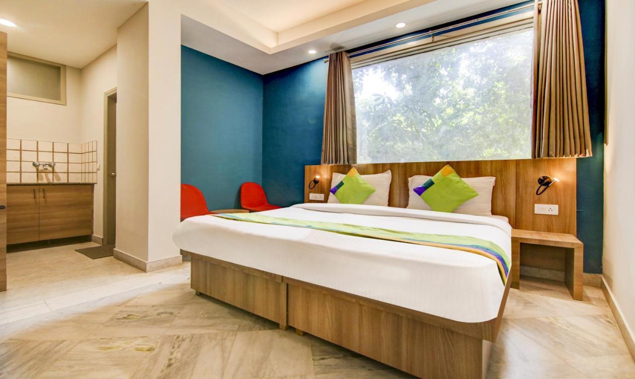 Treebo Mall View, Dlf Phase II Gurgaon Bagian luar foto