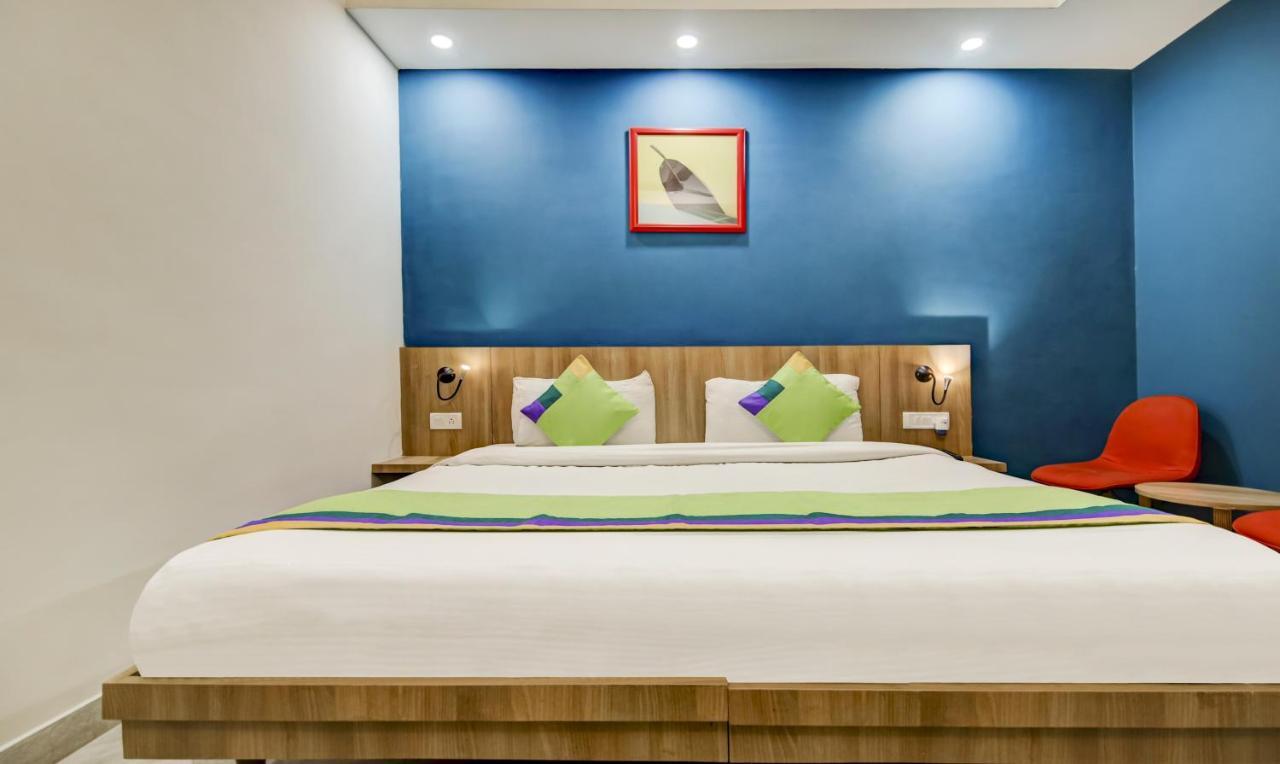Treebo Mall View, Dlf Phase II Gurgaon Bagian luar foto