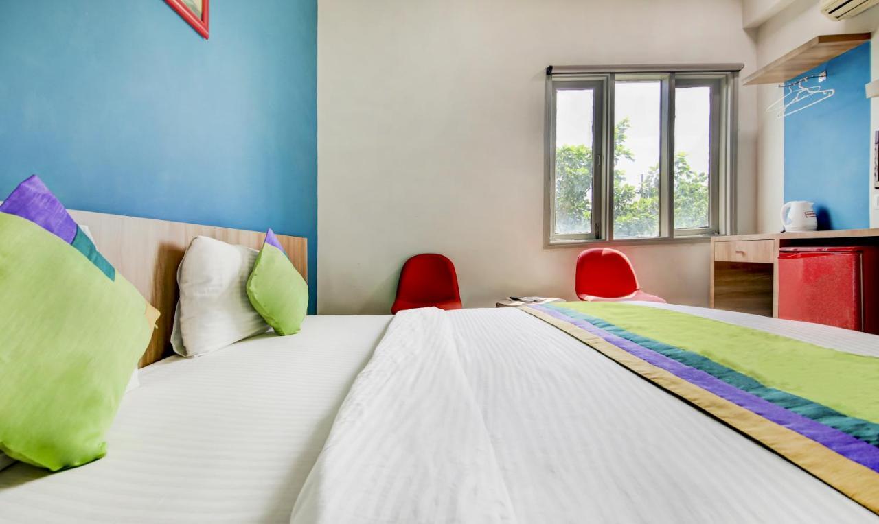 Treebo Mall View, Dlf Phase II Gurgaon Bagian luar foto
